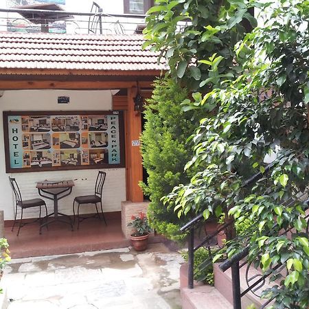 Hotel Peace N Park Katmandu Eksteriør bilde