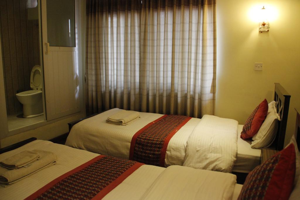 Hotel Peace N Park Katmandu Eksteriør bilde