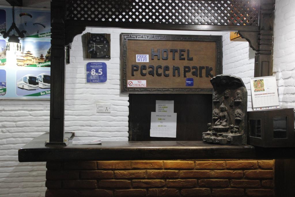 Hotel Peace N Park Katmandu Eksteriør bilde